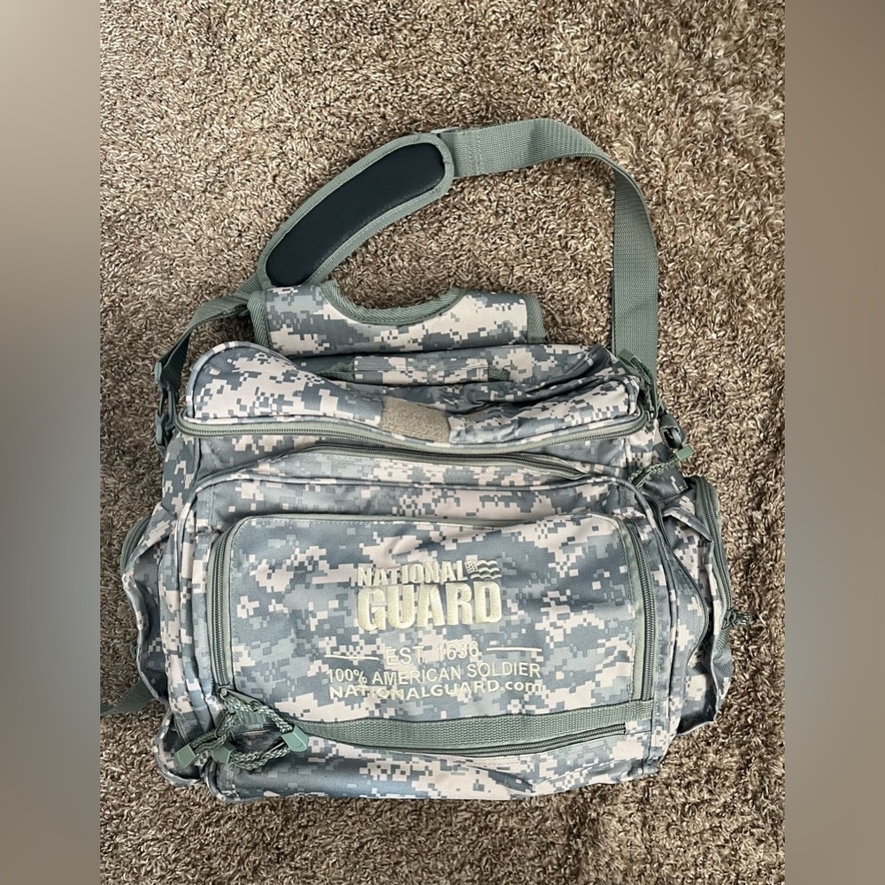 U.S. National Guard Backpack Laptop Bag Digital Camo American Soldier 17x17x6